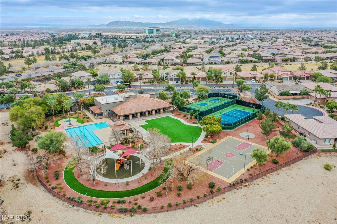 3425 Fledgling Drive