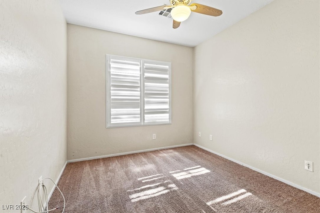 6836 Woodland Vase Court