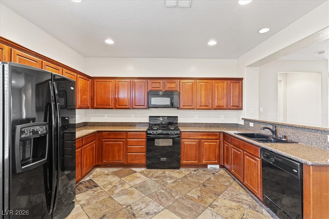 6836 Woodland Vase Court