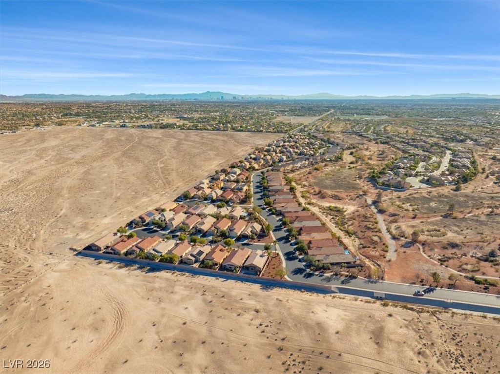 6836 Woodland Vase Court