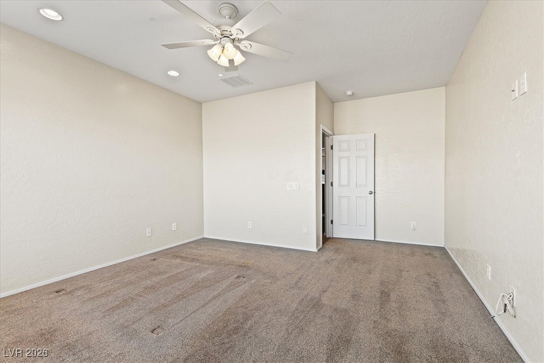 6836 Woodland Vase Court