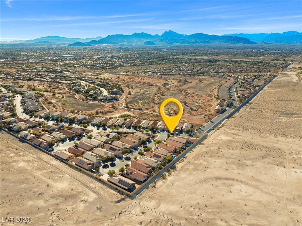 6836 Woodland Vase Court