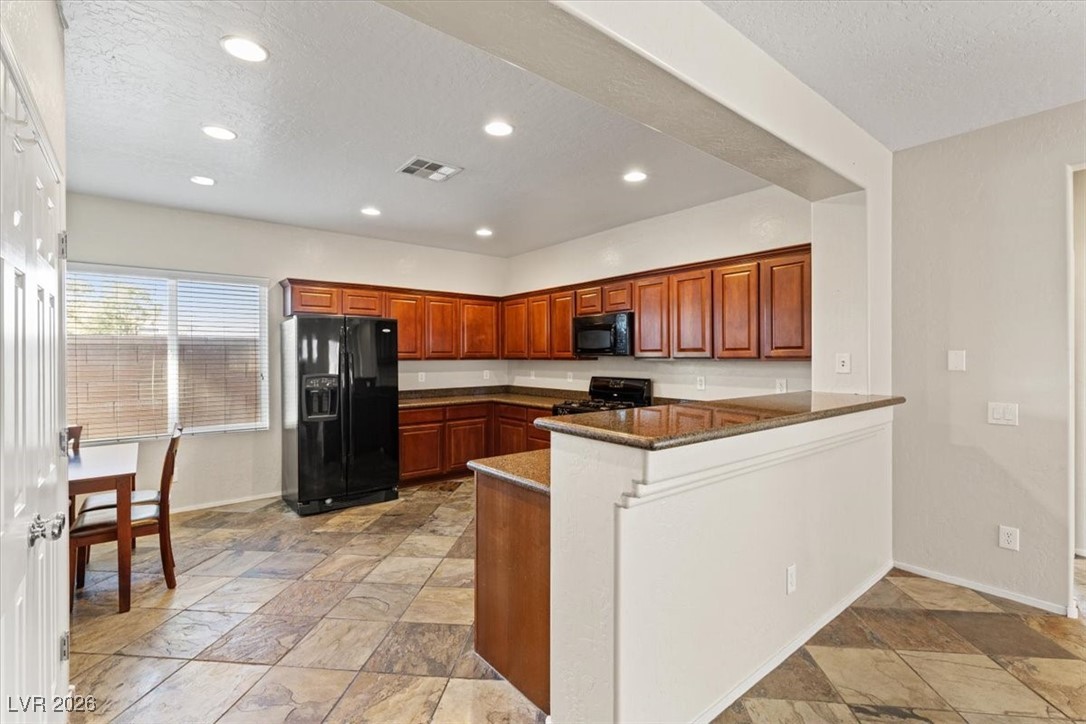 6836 Woodland Vase Court