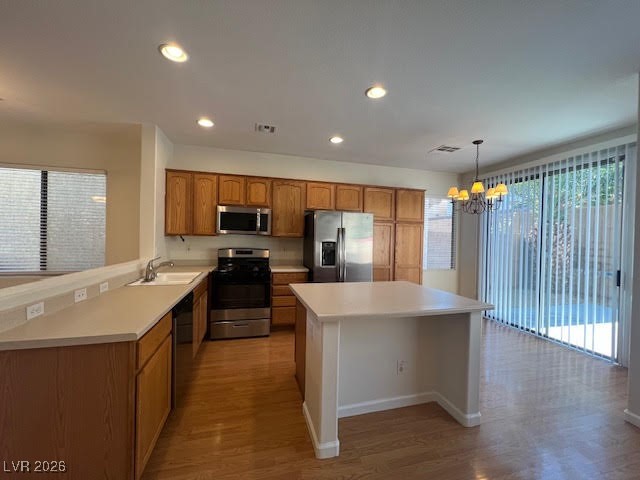 8229 Strawberry Spring Street