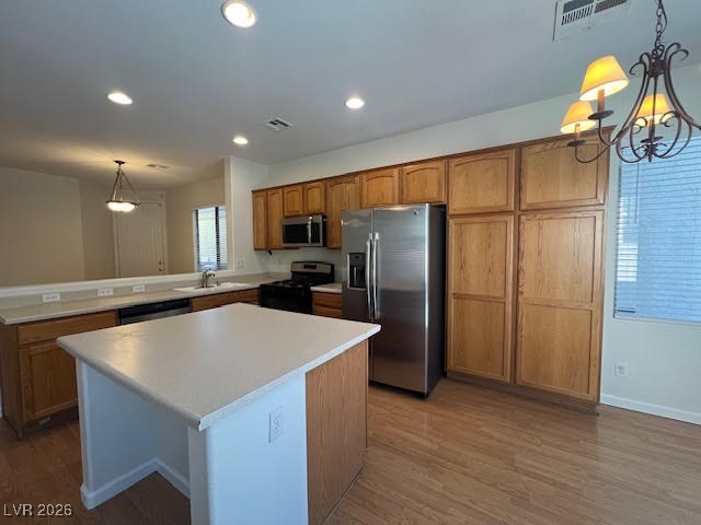 8229 Strawberry Spring Street