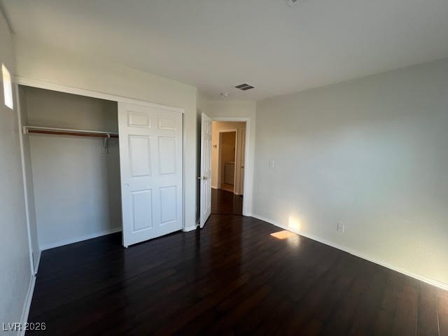 8229 Strawberry Spring Street
