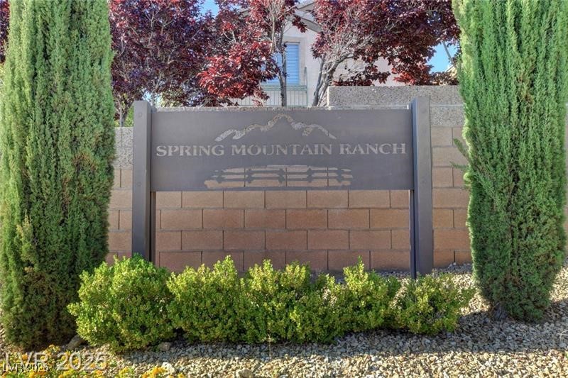 8229 Strawberry Spring Street