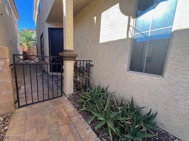 8229 Strawberry Spring Street