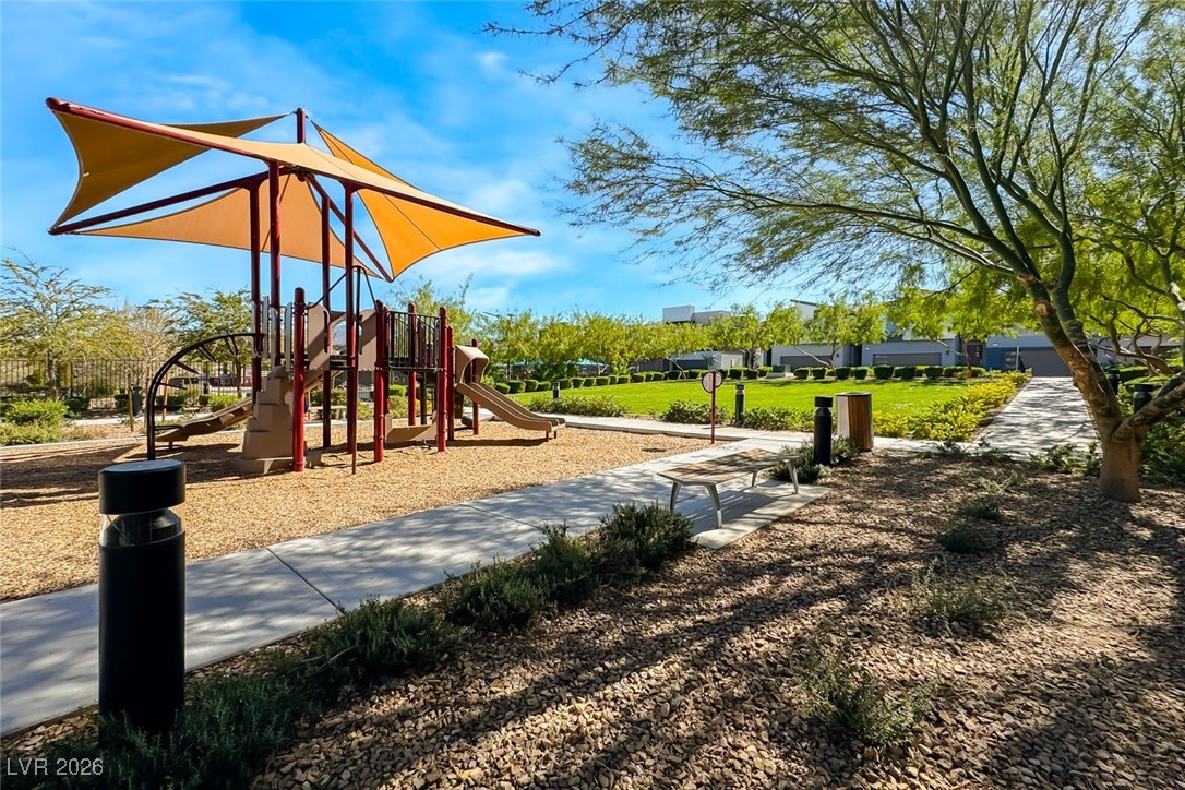 3216 Cristallo Avenue