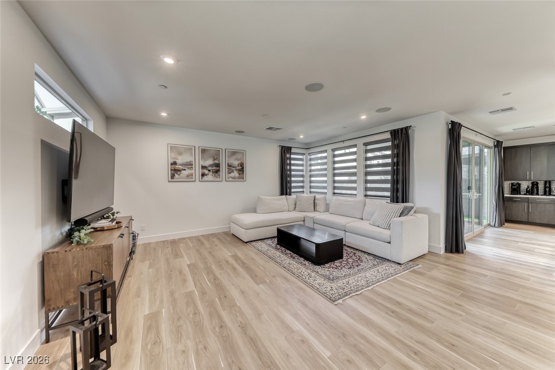 3216 Cristallo Avenue