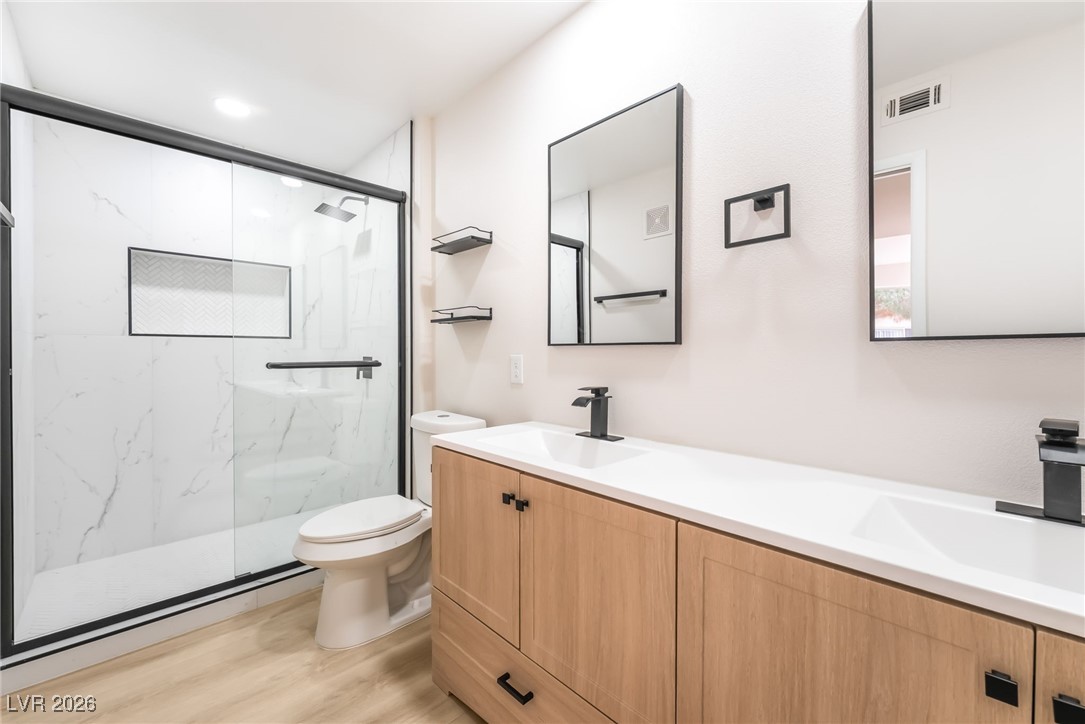 5710 East Tropicana Avenue 2022