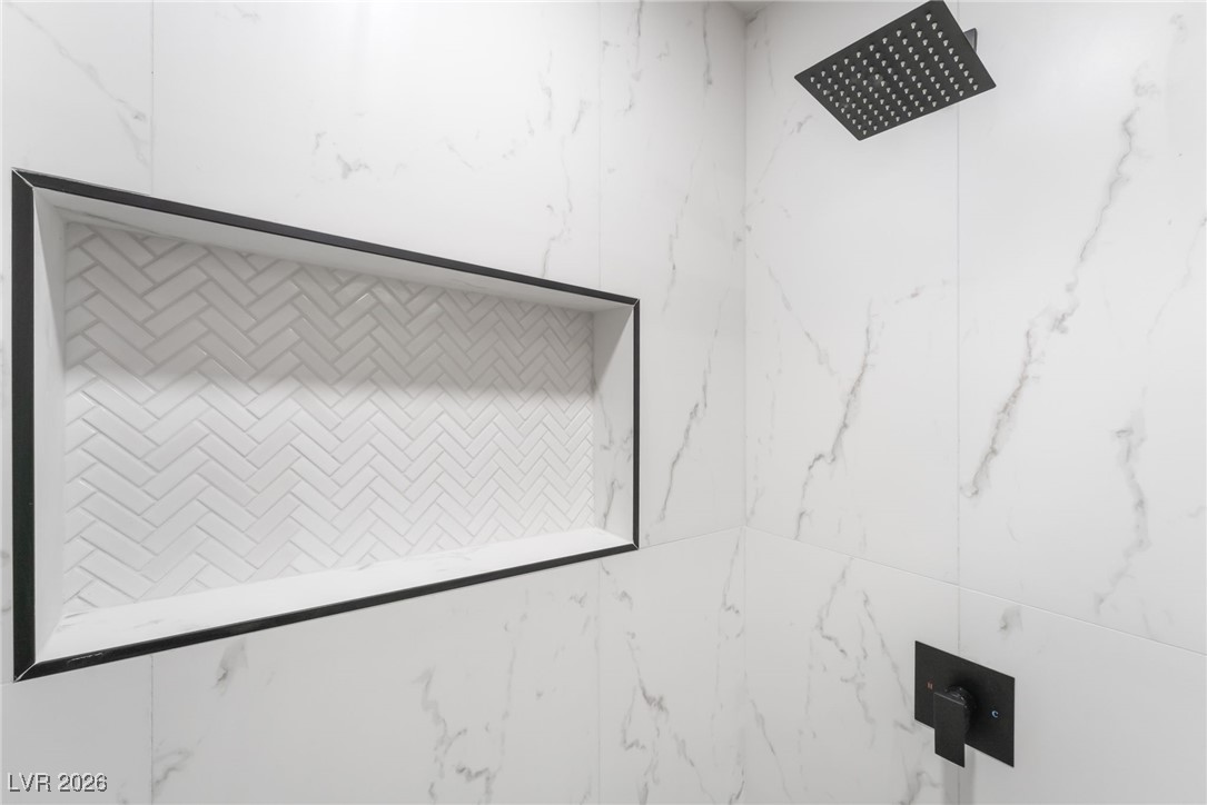 5710 East Tropicana Avenue 2022