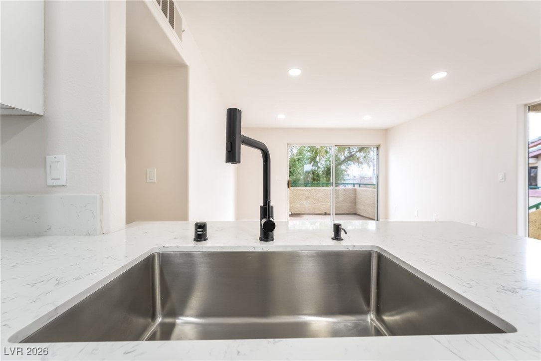 5710 East Tropicana Avenue 2022