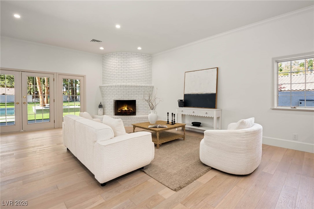 30 Quail Hollow Drive