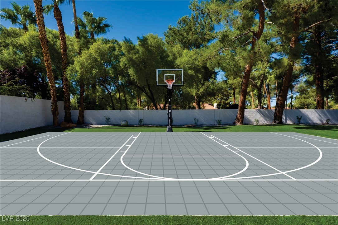 30 Quail Hollow Drive