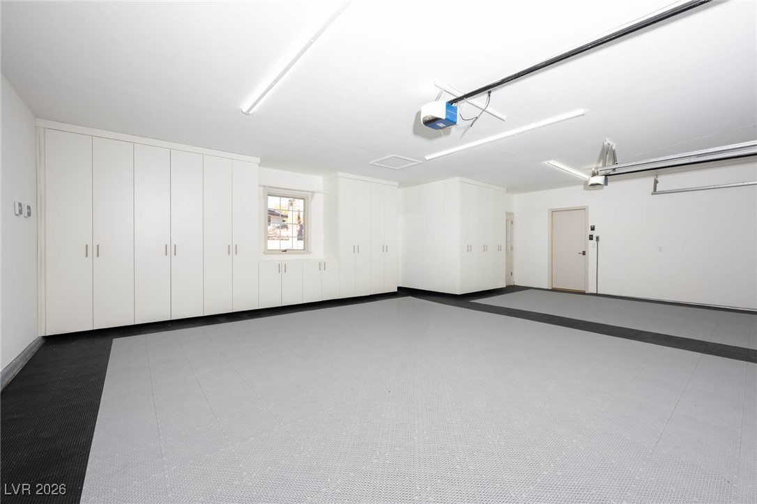 30 Quail Hollow Drive