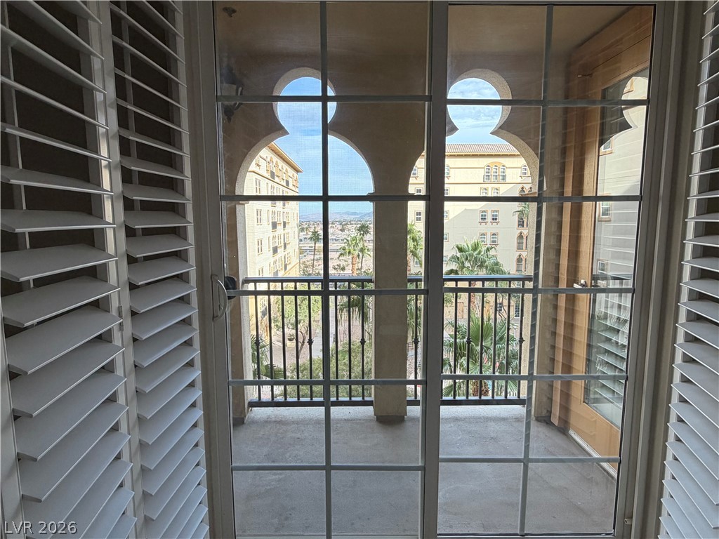 2455 West SERENE Avenue 716