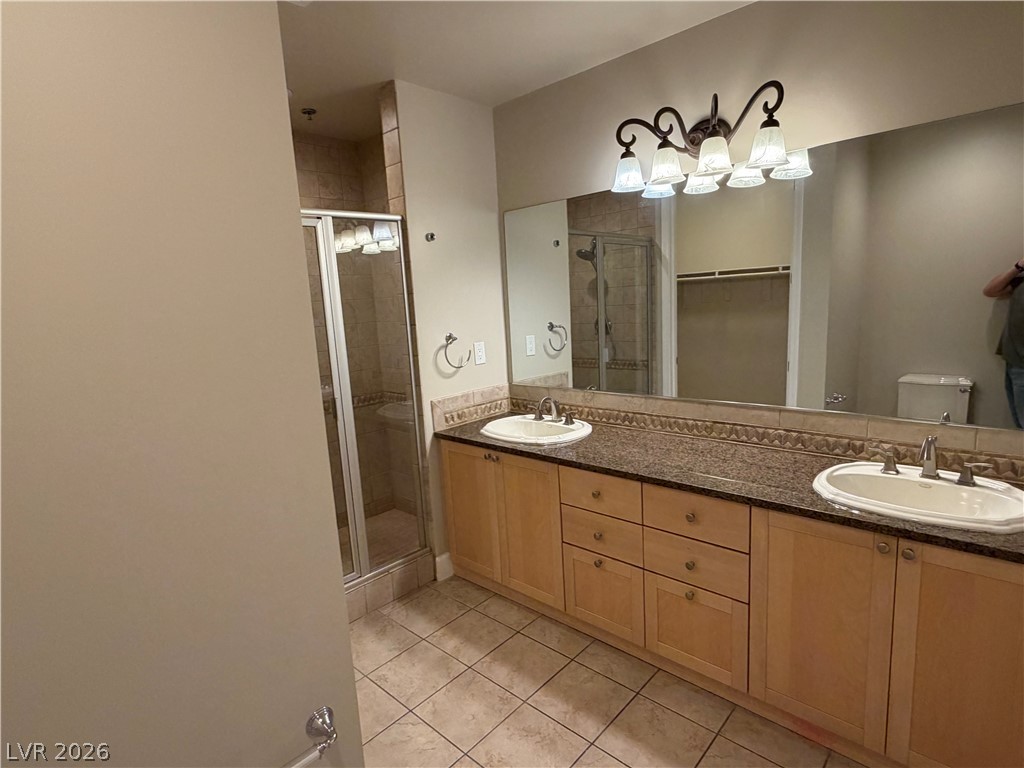 2455 West SERENE Avenue 716