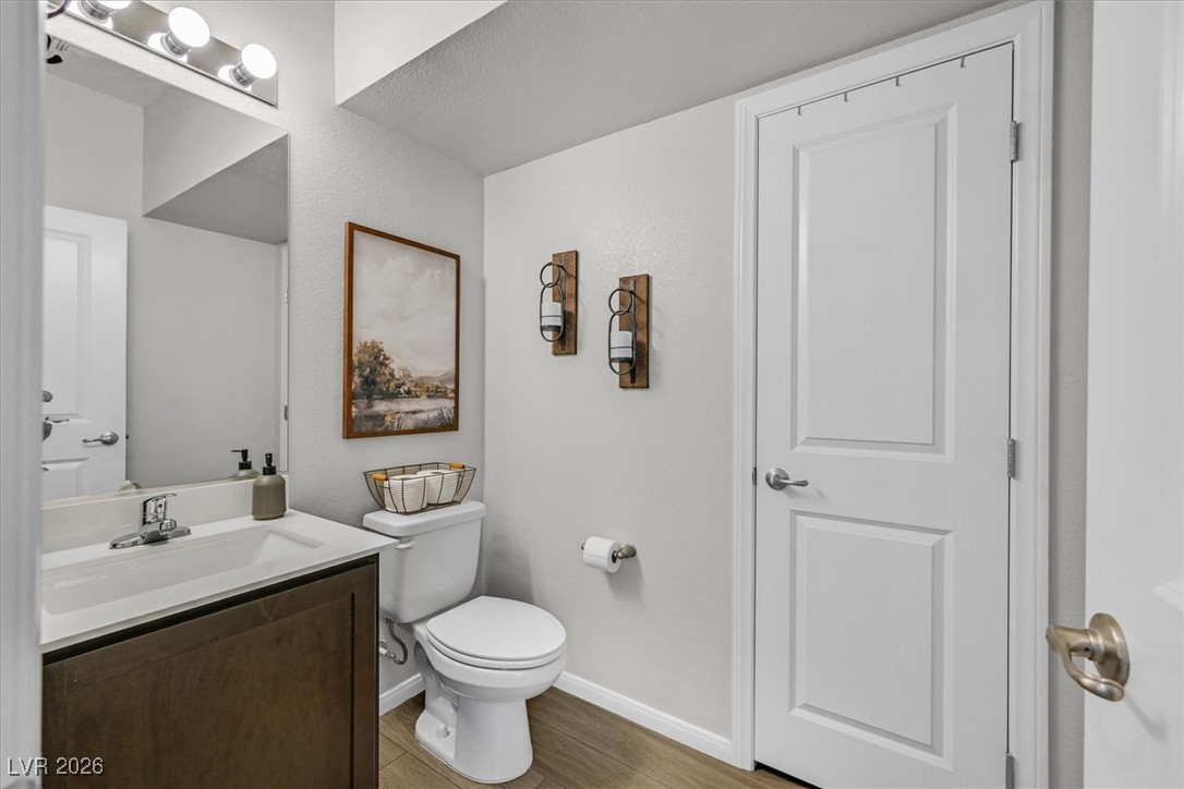 9996 Blue Rain Street