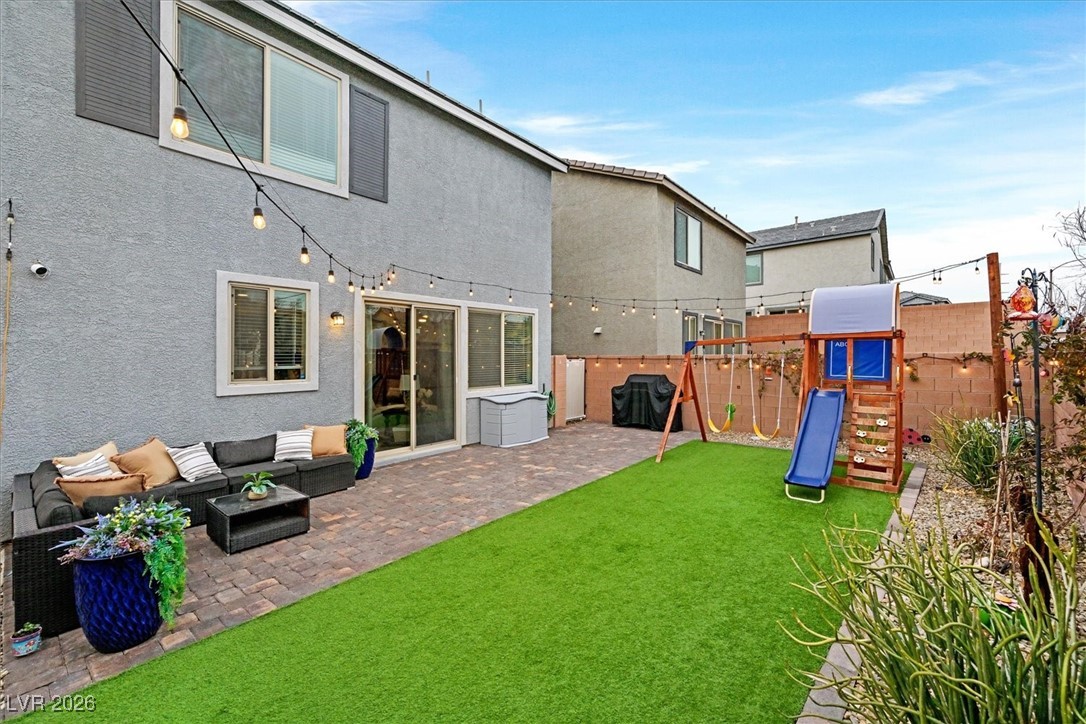 9996 Blue Rain Street