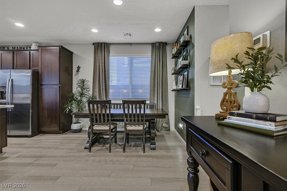 9996 Blue Rain Street