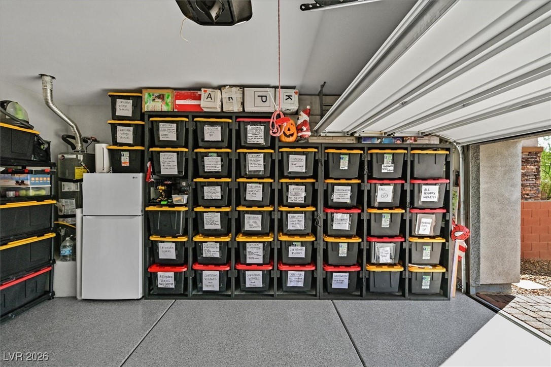 9996 Blue Rain Street