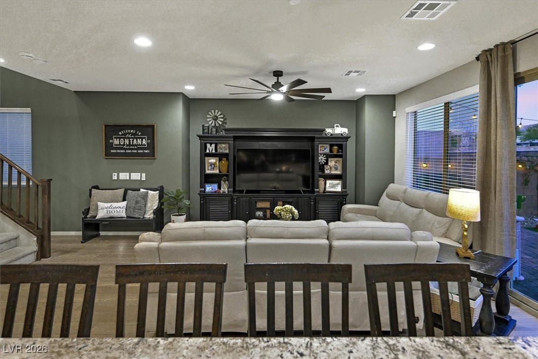 9996 Blue Rain Street