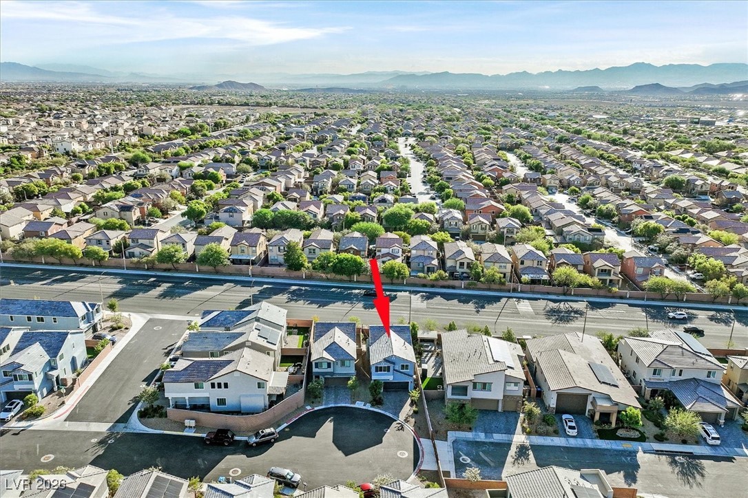 9996 Blue Rain Street