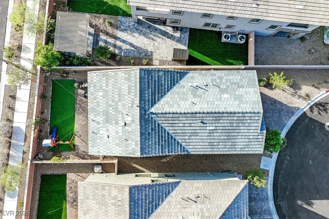 9996 Blue Rain Street