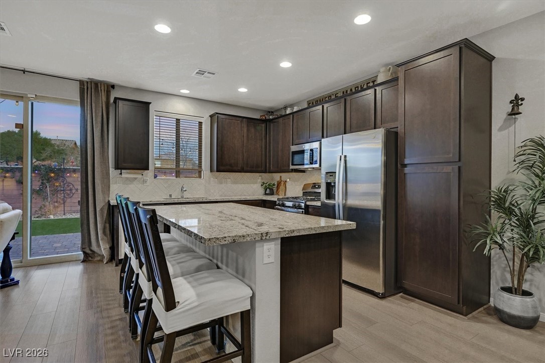 9996 Blue Rain Street