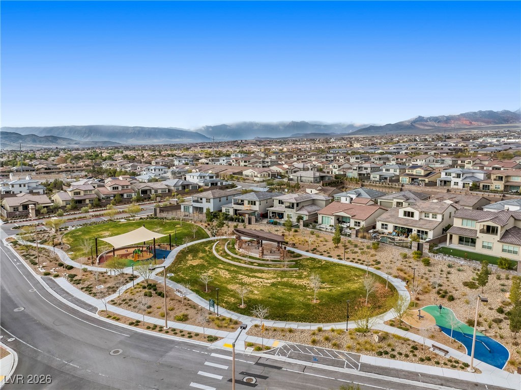 600 North Carriage Hill Drive 1045