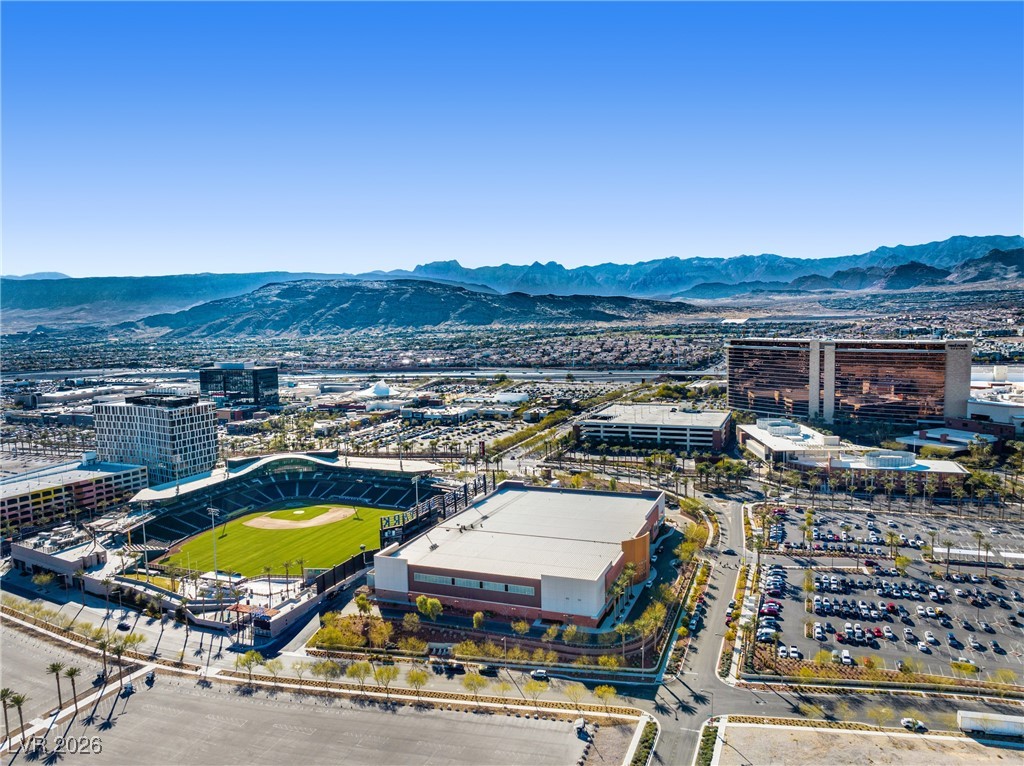 600 North Carriage Hill Drive 1045