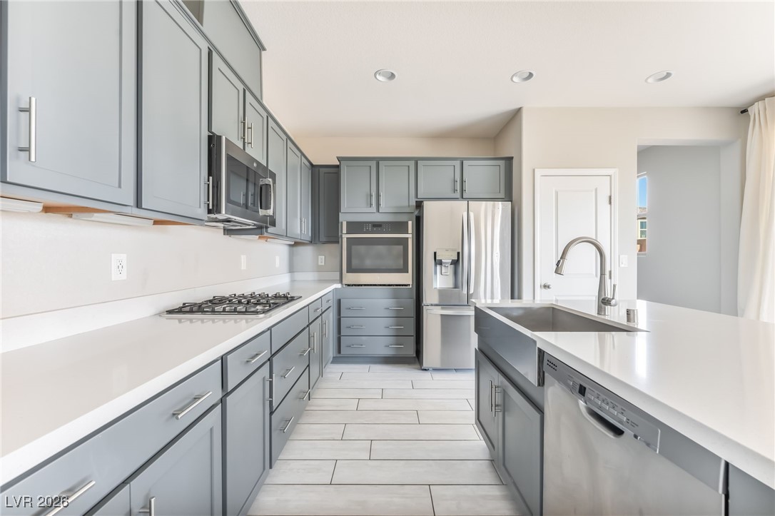 8020 California Pine Street