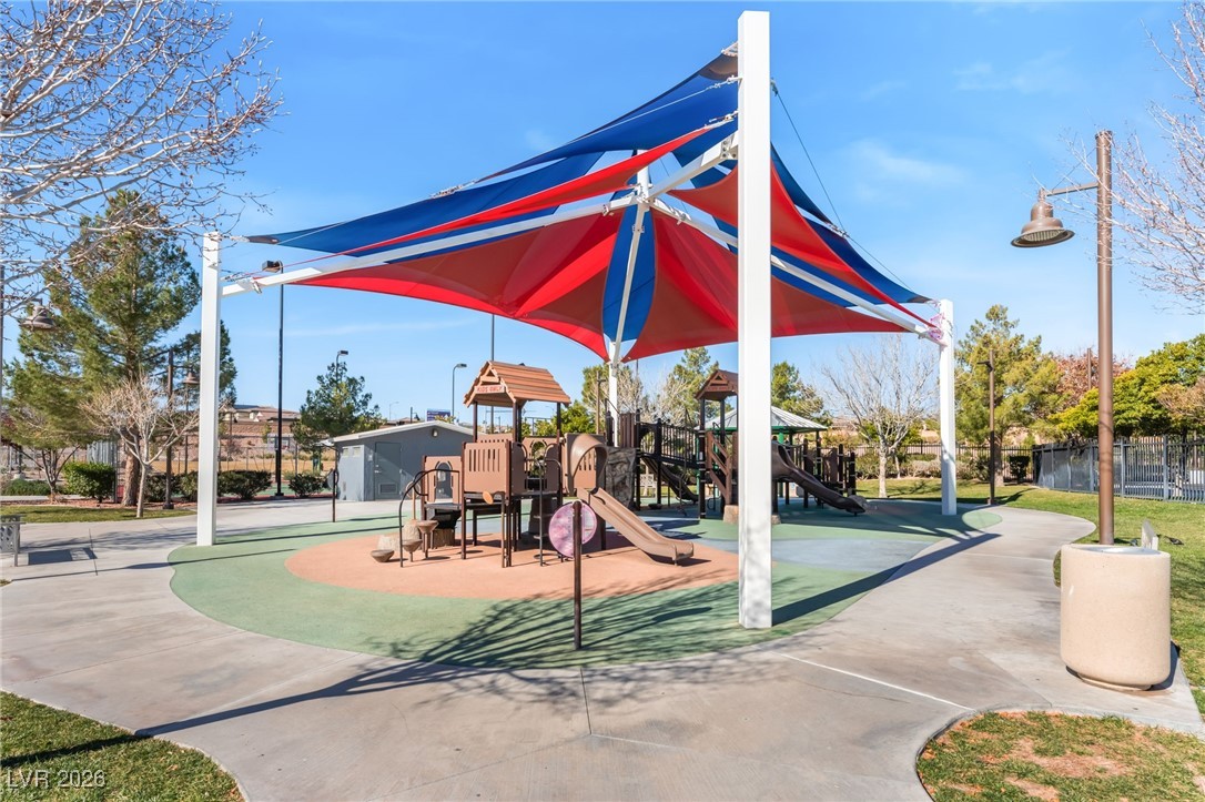 8020 California Pine Street