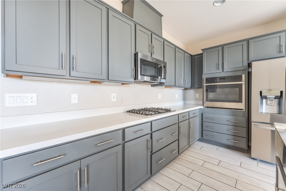 8020 California Pine Street