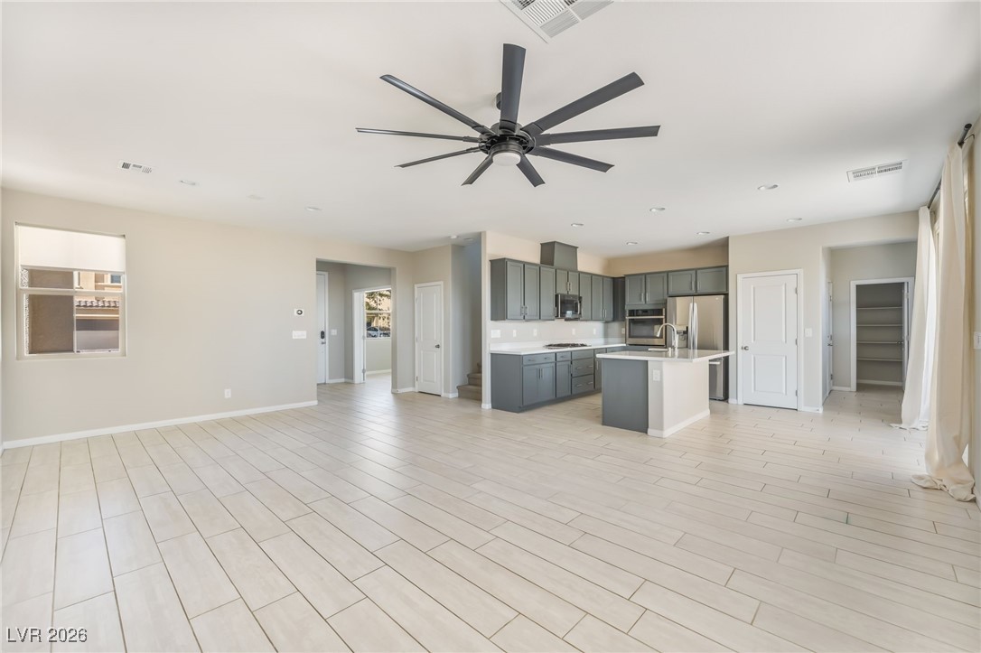 8020 California Pine Street