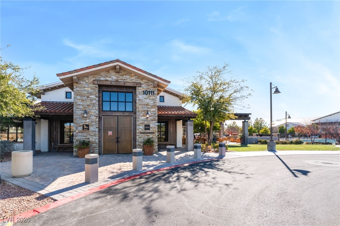 8020 California Pine Street