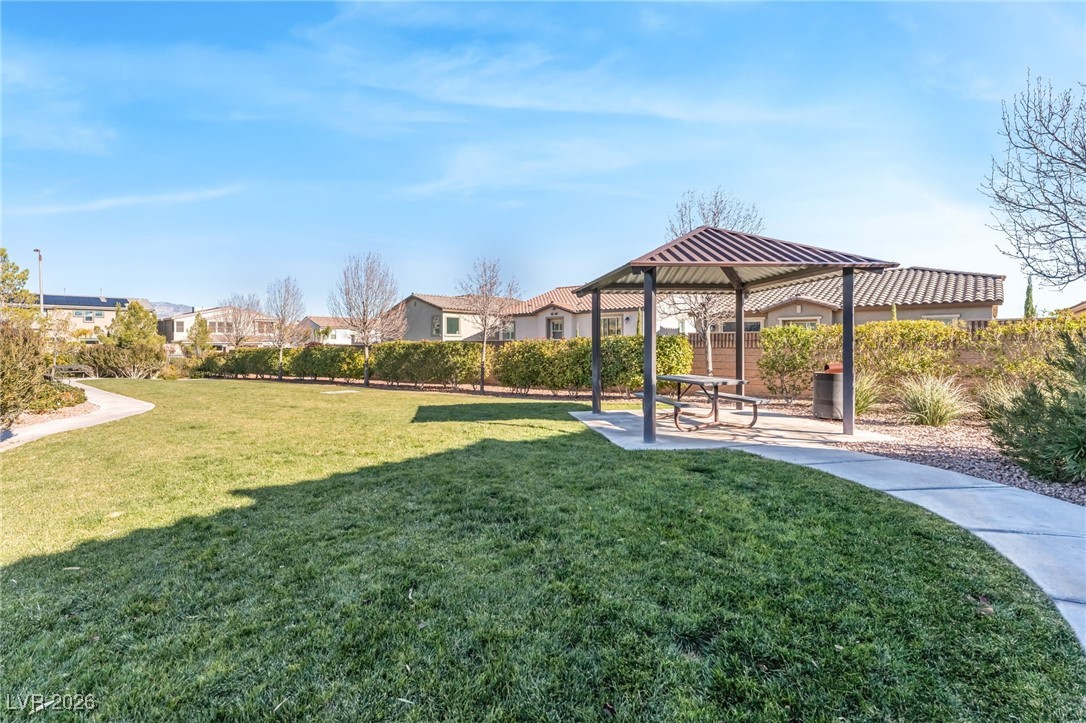 8020 California Pine Street