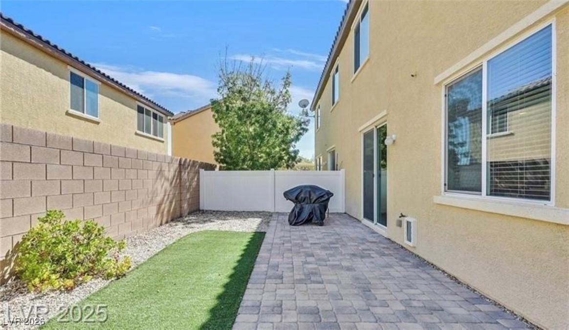 3890 Blake Canyon drive Drive