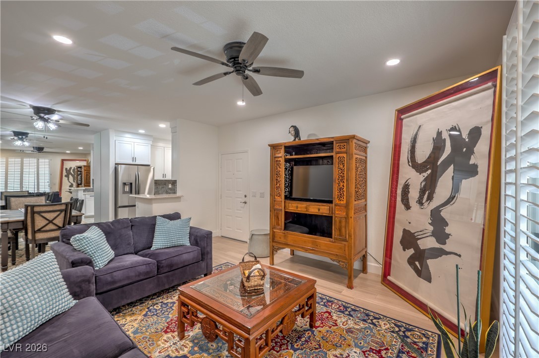 75 North Valle Verde Drive 211