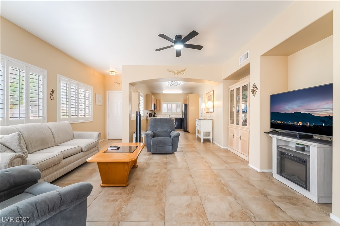 7450 South Eastern Avenue 1058