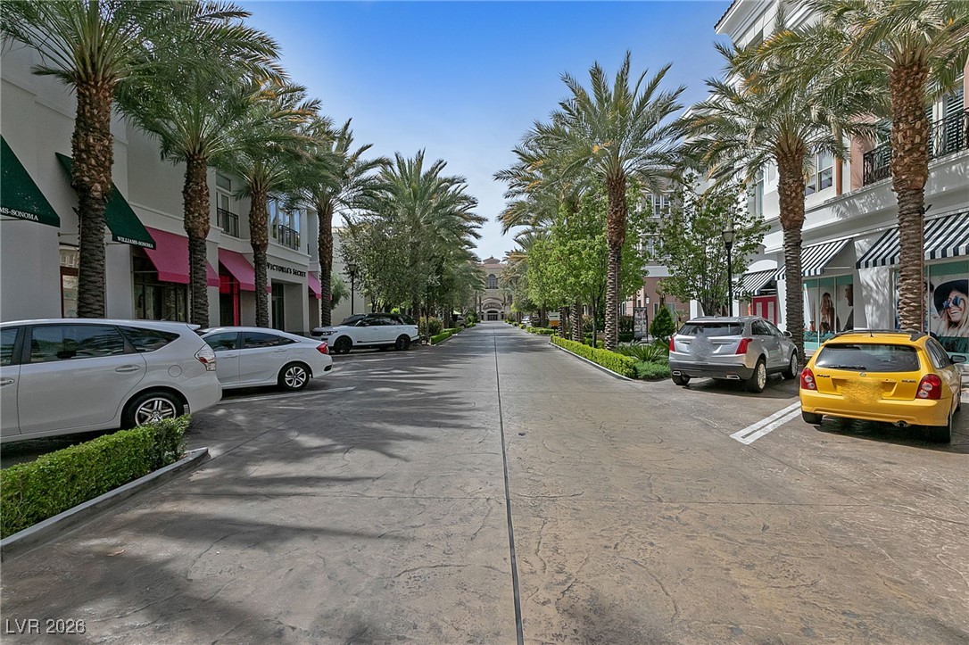 550 South Kings Links Street