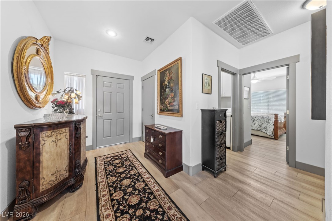 550 South Kings Links Street