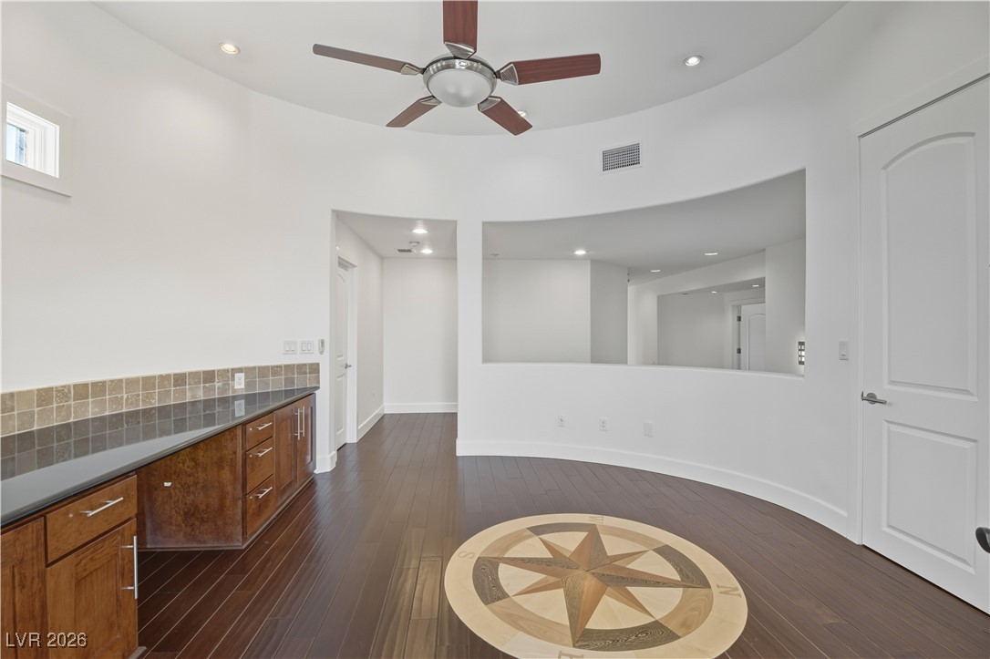 5101 Mountain Foliage Drive