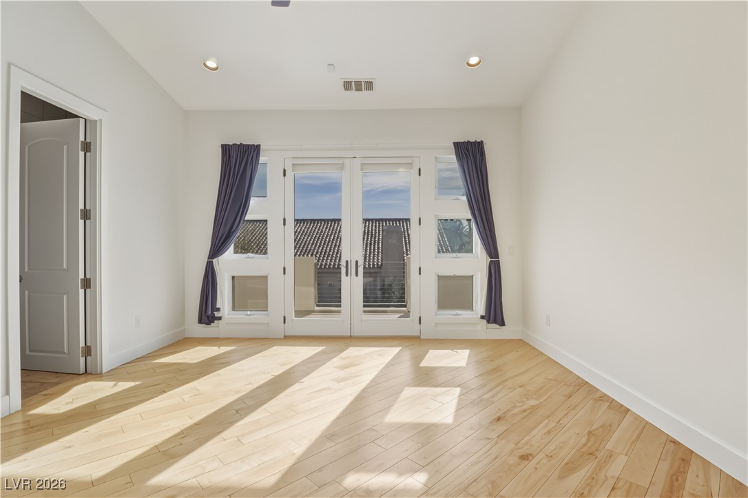 5101 Mountain Foliage Drive