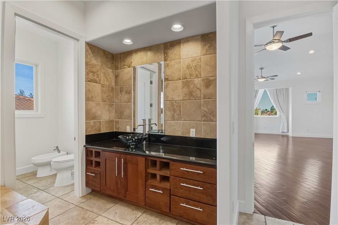 5101 Mountain Foliage Drive