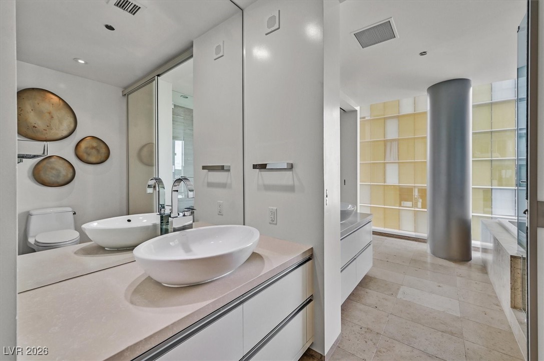 3722 Las Vegas Boulevard 2606