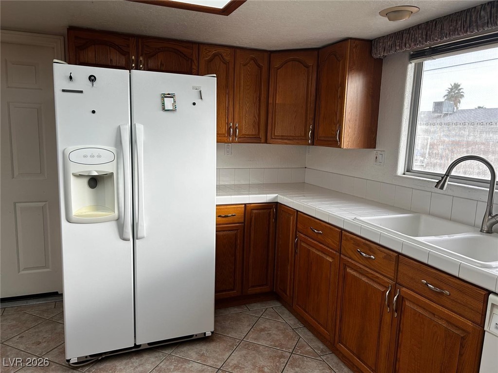 4465 East Cleveland Avenue