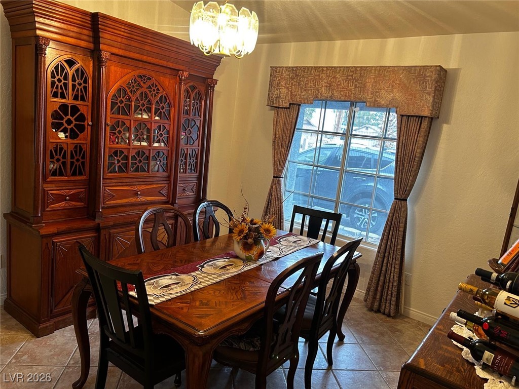 4465 East Cleveland Avenue