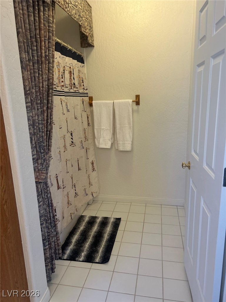 4465 East Cleveland Avenue